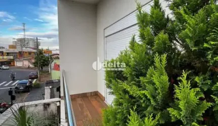 Casa disponível para venda no bairro Presidente Roosevelt em Uberlândia MG