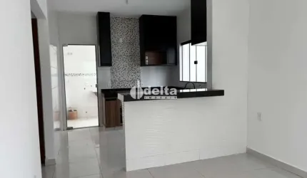 Casa disponível para venda no bairro Novo Mundo em Uberlândia MG