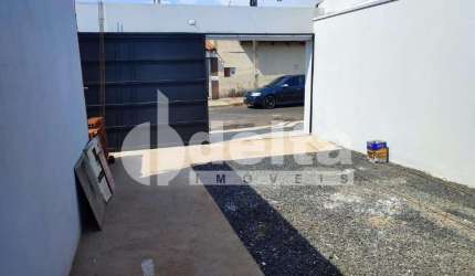 Casa residencial disponível para venda no Bairro Guarani em Uberlândia-MG