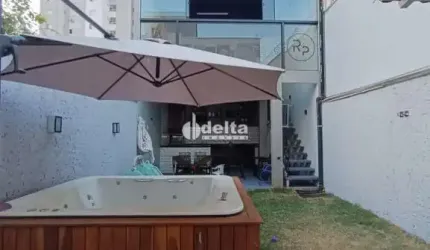 Casa disponível para venda no bairro Laranjeiras em Uberlândia MG