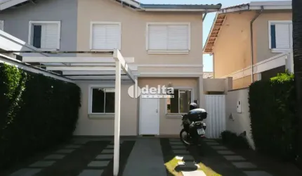 Casa no condomínio The Palms disponível para locação e venda no bairro Morada da Colina em Uberlândia-MG.