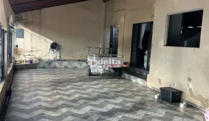 Casa disponível para venda no bairro Carajás em Uberlândia MG