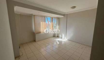 Apartamento disponível para locação e venda no bairro Tubalina em Uberlândia-MG