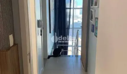 Apartamento disponível para venda no bairro Osvaldo Rezende em Uberlândia-MG
