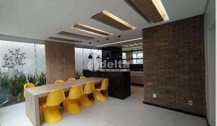 Casa no condomínio The Palms disponível para Locação no bairro Morada da Colina em Uberlândia-MG