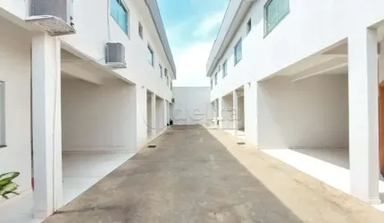 Casa em condomínio disponível para locação no bairro Bosque dos Buritis em Uberlândia-MG