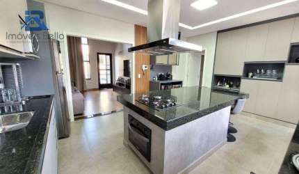Magnífica Casa à Venda no Centro de Itatiba: 3 Suítes, Área Gourmet e Acabamento Impecável - Itatiba/SP