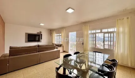 Excelente casa residencial localizado no bairro Ponta Aguda l CADORE
