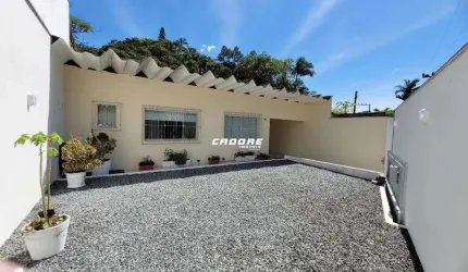 Casa em Região Central: Oportunidade Apta para Financiamento I Cadore Imóveis