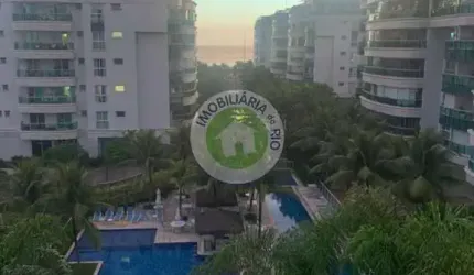 Luxuoso apartamento de 3 quartos na Barra da Tijuca, Rio de Janeiro, com 290m² e 4 vagas de garagem! Venha conferir!