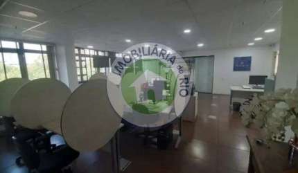 AMPLO ANDAR COMERCIAL COM 126 M2, 6 SALAS, 6 VAGAS EM SÃO CRISTÓVÃO