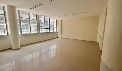 ÓTIMA SALA COMERCIAL NO CENTRO DO RIO