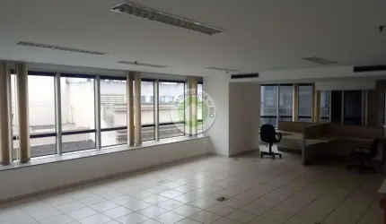 Sala Comercial para Locação no Centro do Rio de Janeiro-RJ: 2 Banheiros e 190m² de Área