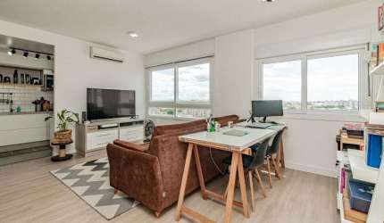 Apartamento para venda  no Bairro São Sebastião em Porto Alegre
