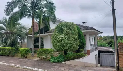 LINDA CASA CONDOMÍNIO CANTEGRIL - VIAMÃO RS