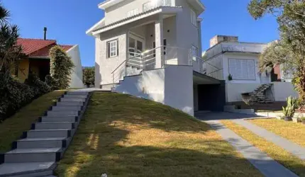 IMÓVEL EXCELENTE COM 03 SUÍTES - CONDOMÍNIO CANTEGRIL - VIAMÃO RS