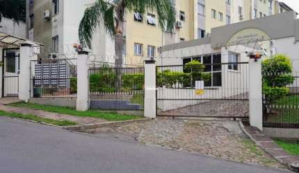 Apartamento Térreo com Garagem no Port Ville!