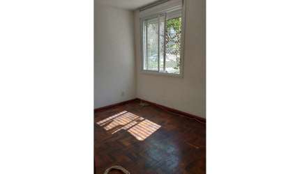 Apartamento para venda  no Bairro SANTO ANTONIO em Porto Alegre