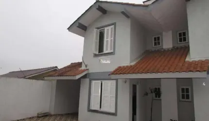 Lindo Sobrado em Condomínio Exclusivo