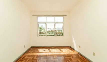 Apartamento para venda  no Bairro SAO JOAO em Porto Alegre