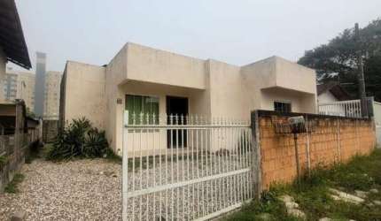 Casa à venda, 86 m² por R$ 700.000,00 - Centro - Balneário Piçarras/SC
