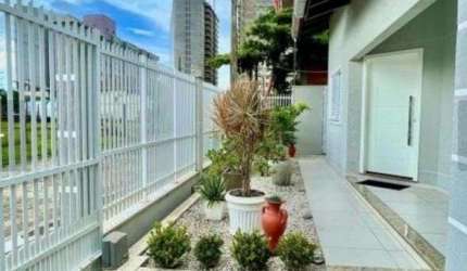 Casa à venda, 147 m² por R$ 1.500.000,00 - Itacolomi - Balneário Piçarras/SC