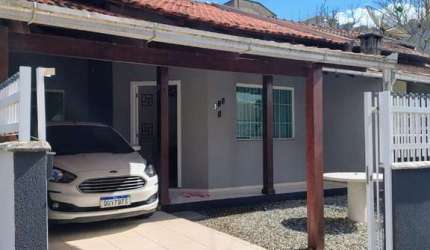 Casa à venda, 113 m² por R$ 650.000,00 - Itacolomi - Balneário Piçarras/SC