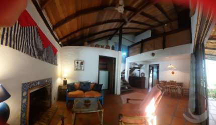 Casa de 2 dormitórios na Ponta das Canas