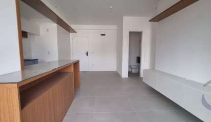 Lindo Apartamento de 2 suítes na Trindade