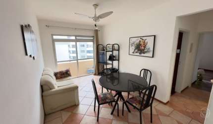 MARAVILHOSO APARTAMENTO DE 2 DORMITÓRIOS NO CENTRO DE FLORIANÓPOLIS