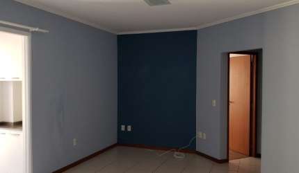 MARAVILHOSO APARTAMENTO DE 2 DORMITÓRIOS NO CENTRO DE FLORIANÓPOLIS