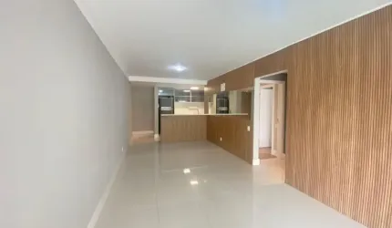 ÓTIMO APARTAMENTO DE 2 DORMITÓRIOS NO CENTRO DE FLORIANÓPOLIS