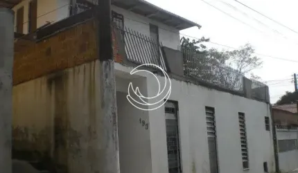 ÓTIMA CASA RESIDENCIAL DE 30 DORMITÓRIOS NO PANTANAL