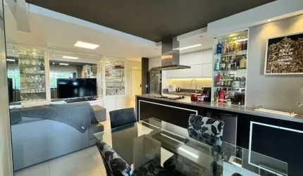LINDO APARTAMENTO DE 3 DORMITÓRIOS NO SACO GRANDE