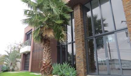 LINDA CASA RESIDENCIAL DE 3 DORMITÓRIOS EM CACUPÉ