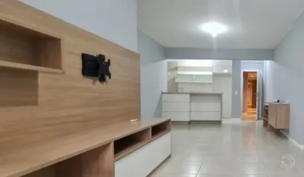 LINDO APARTAMENTO DE 2 DORMITÓRIOS NO CENTRO