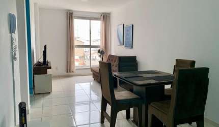 LINDO APARTAMENTO DE 2 DORMITÓRIOS NO CENTRO DE FLORIANÓPOLIS