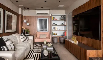 ÓTIMO APARTAMENTO DE 3 SUÍTES NO CENTRO DE FLORIANÓPOLIS