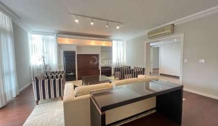 APARTAMENTO DE 4 DORMITÓRIOS  SENDO 2 SUÍTES NO CENTRO DE FLORIANÓPOLIS