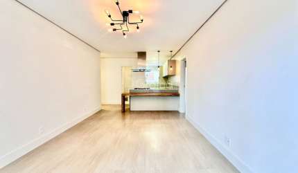 APARTAMENTO DE 3 DORMITÓRIOS NO CENTRO DE FLORIANÓPOLIS