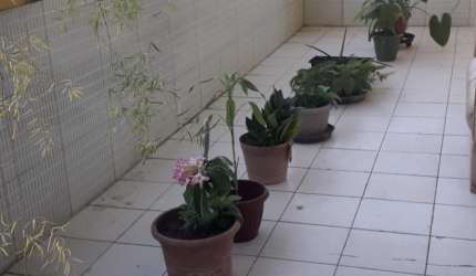 Apartamento  próximo a  orla 2/4 valor 130.000,00