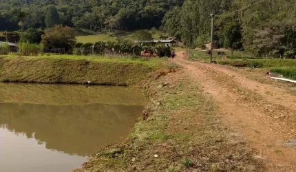 VENDO BELÍSSIMO SITIO !!!