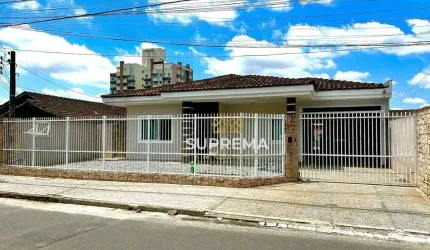 Casa com 3 dormitórios à venda, 159 m² por R$ 900.000,00 - Costa e Silva - Joinville/SC