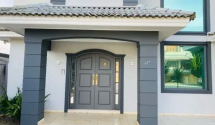 Casa Sobrado, 6 dormitórios (3 suítes), 6 vagas. Sunset Park, Aquárius, Sjc.