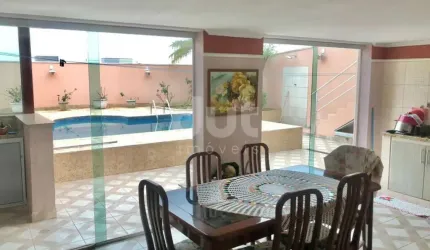 Casa com 3 quartos à venda na Rua Thereza Biondi Pereira, 355, Parque Jambeiro, Campinas, 253 m2 por R$ 900.000