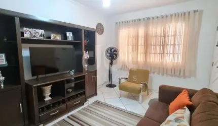 Casa com 3 quartos à venda na Antonio Moreira dos Santos, 91, Vila Nova Louveira, Louveira, 210 m2 por R$ 750.000