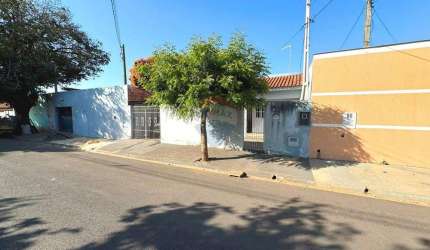 Casa a venda - Preço de ocasião  - Ótima localização no  Bairro morada dos nobres