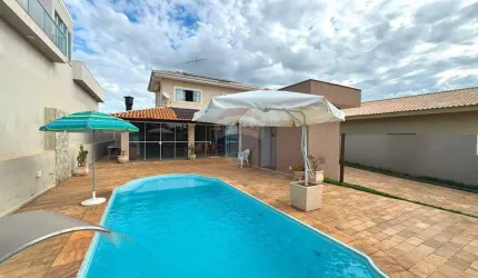 Residencial Costa Azul - Casa à Venda!