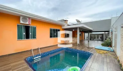 Casa com 3 dormitórios à venda, 196 m² por R$ 830.000,00 - Loteamento Residencial Cazarin - Apucarana/PR