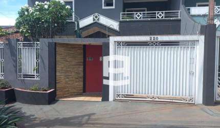 Casa com 3 dormitórios à venda, 132 m² por R$ 450.000,00 - Jardim Europa - Apucarana/PR